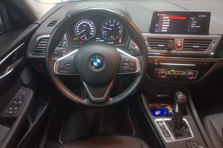 Used BMW 1 Series 2019 118i Fashion Model Steering Wheel