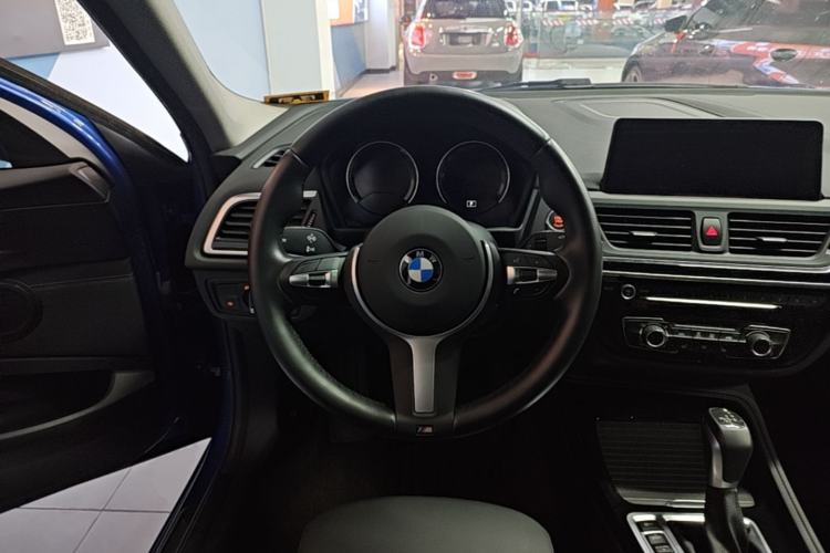Used BMW 1 Series 2019 118i M Sport Package Steering Wheel