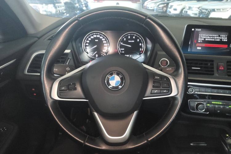Used BMW 1 Series 2019 118i Fashion Model Steering Wheel