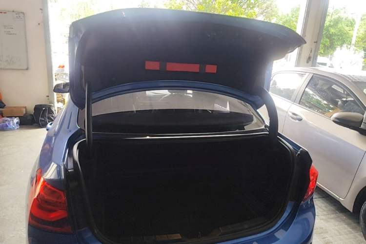 Used BMW 1 Series 2019 118i Fashion Model Trunk