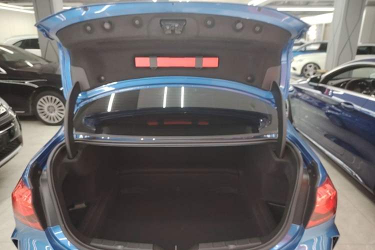 Used BMW 1 Series 2019 118i M Sport Package Trunk