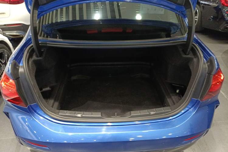 Used BMW 1 Series 2019 118i M Sport Package Trunk