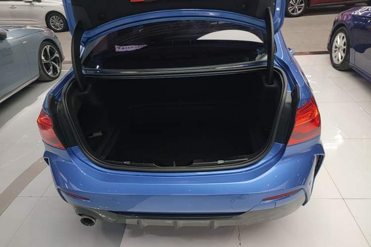 Used BMW 1 Series 2019 118i M Sport Package Trunk