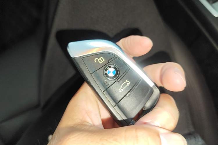 Used BMW 1 Series 2019 118i Fashion Model Vehicle Key