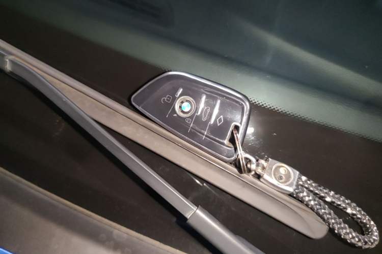 Used BMW 1 Series 2019 118i M Sport Package Vehicle Key