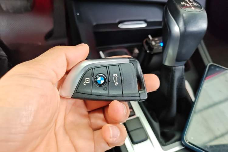 Used BMW 1 Series 2019 118i Fashion Model Vehicle Key