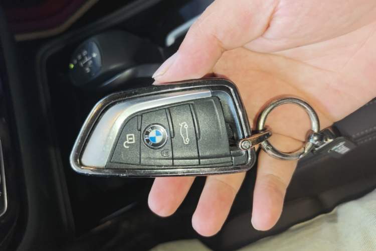 Used BMW 1 Series 2019 118i M Sport Package Vehicle Key