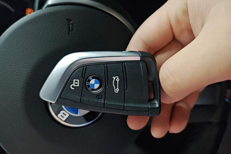 Used BMW 1 Series 2019 118i M Sport Package Vehicle Key