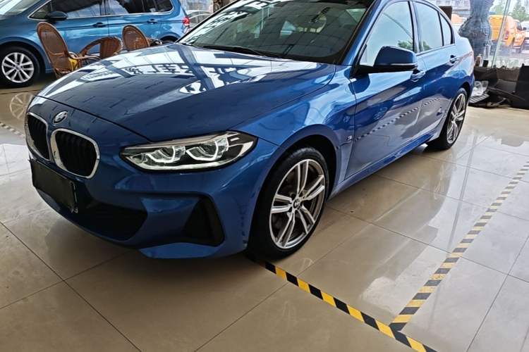 Ojetý BMW 1 Series 2019 120i Leading Model M Sport Package Guazi used car, China used car export, Used car for sale, Used  cars, Cheapest cars for sale