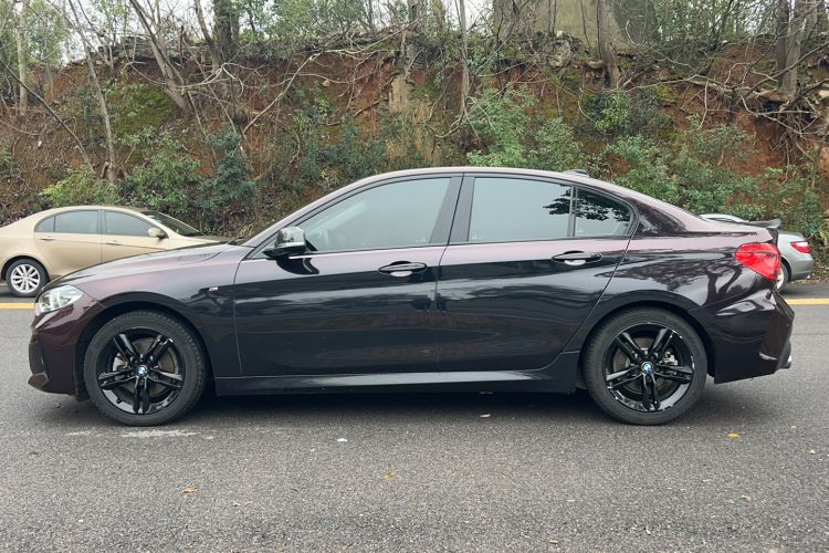 Used BMW 1 Series 2019 118i M Sport Package Exterior 1