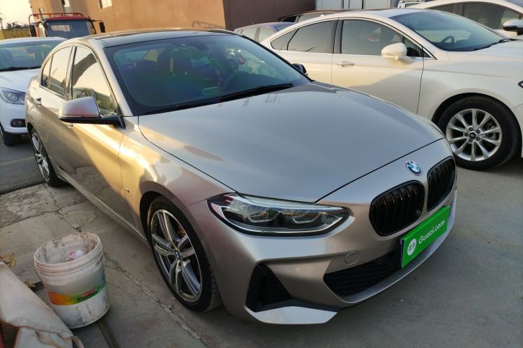 Used BMW 1 Series 2019 120i M Sport Package Front Right 45 Deg