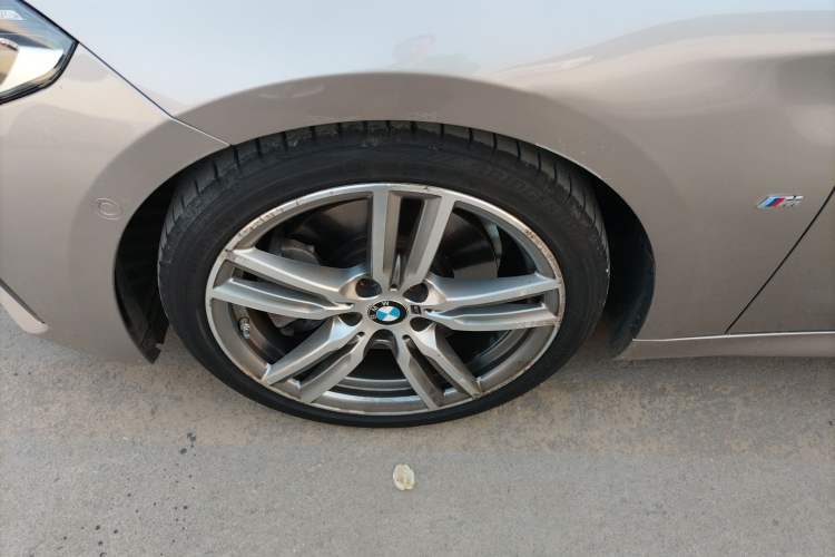 Used BMW 1 Series 2019 120i M Sport Package Left Front Wheel Hub