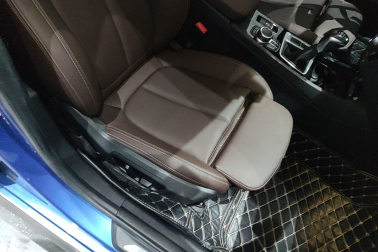Used BMW 1 Series 2019 118i M Sport Package Right Front Seat