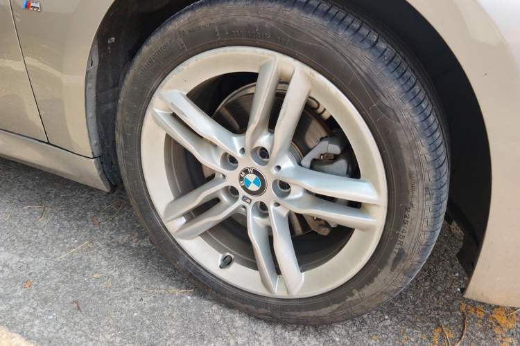 Used BMW 1 Series 2019 118i M Sport Package Right Front Wheel Hub