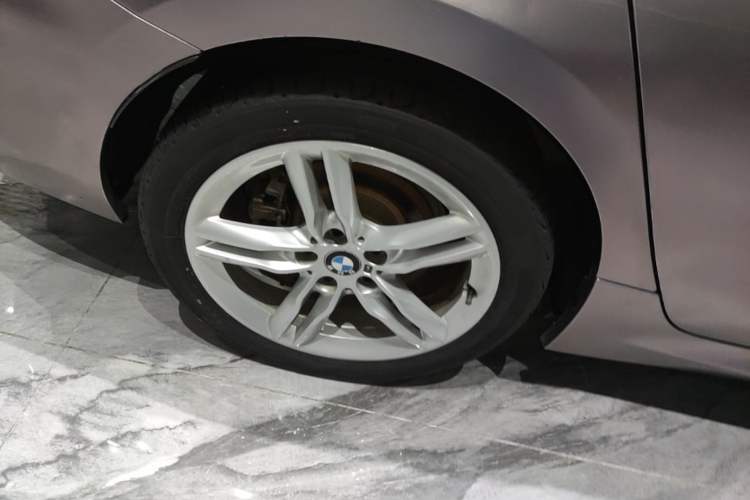 Used BMW 1 Series 2019 118i M Sport Package Right Rear Wheel Hub