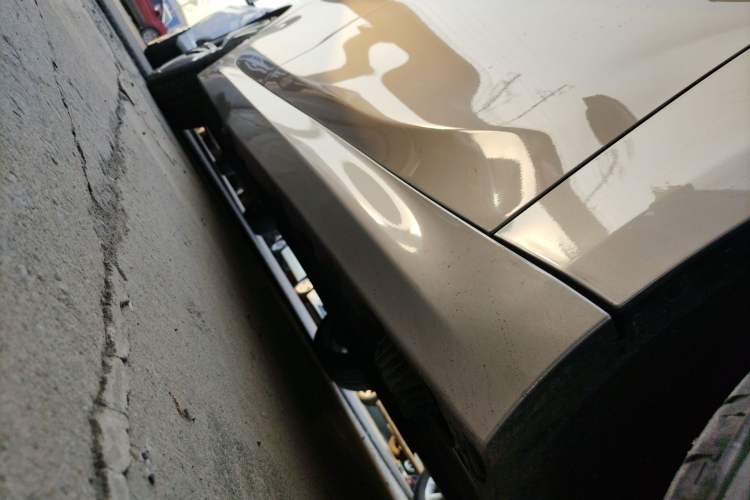 Used BMW 1 Series 2019 120i M Sport Package Right Side Sill