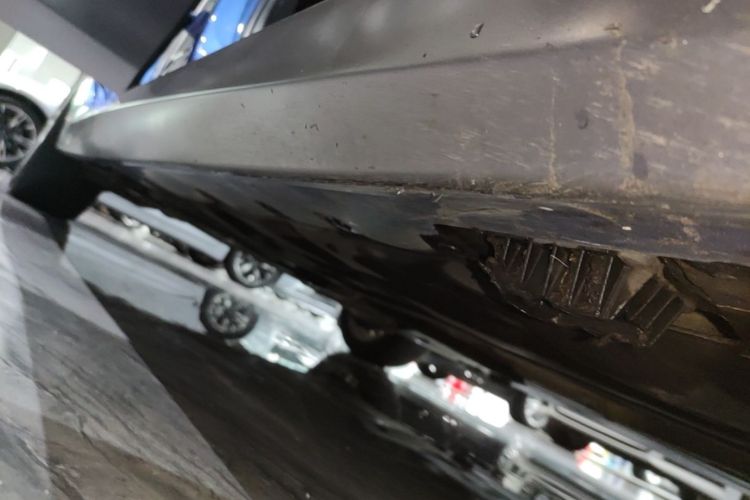 Used BMW 1 Series 2019 118i M Sport Package Right Side Sill