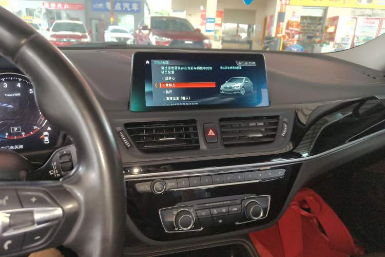 Used BMW 1 Series 2019 118i M Sport Package Audio And AC Panel