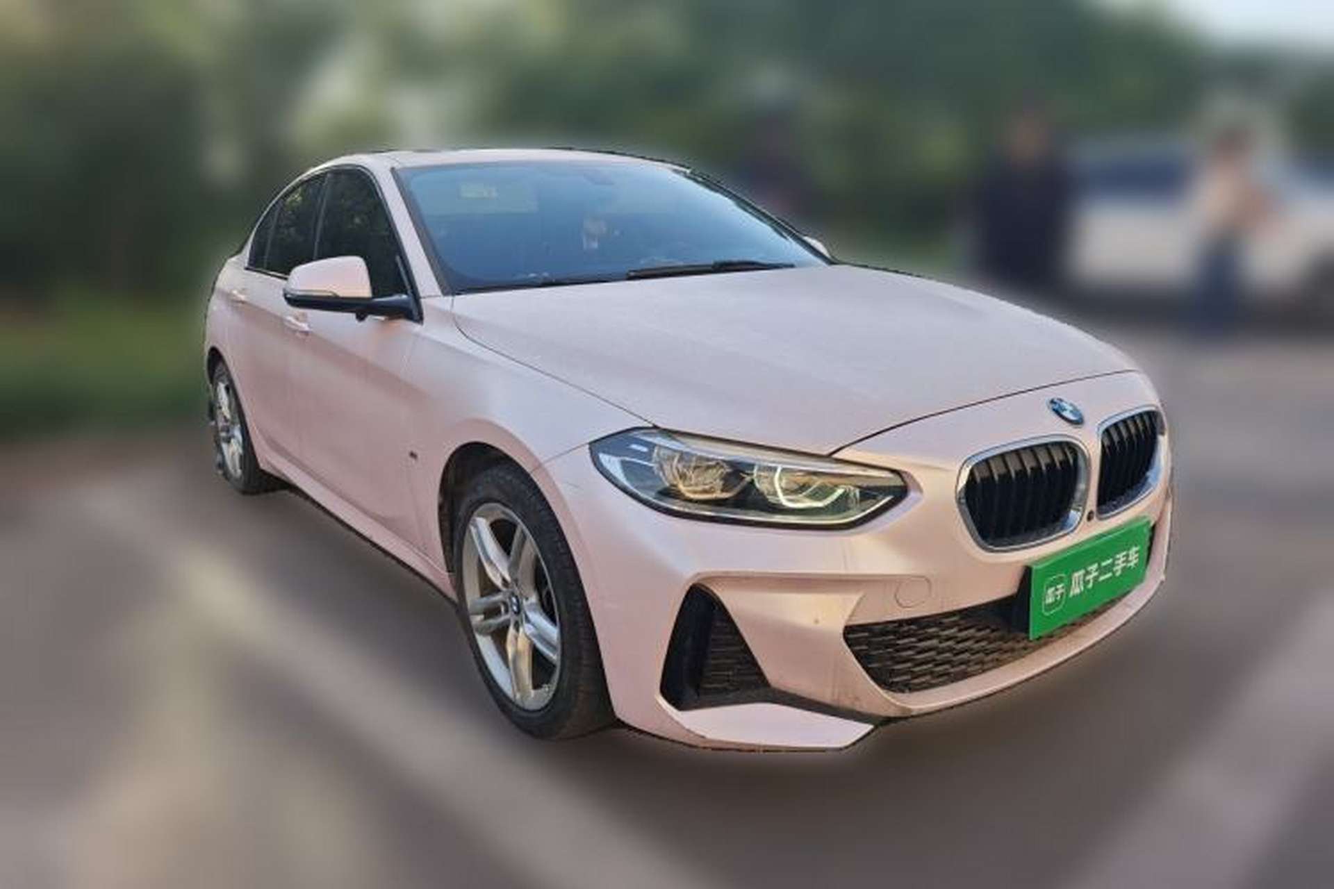 Used BMW 1 Series 2019 118i M Sport Package Front Right 45 Deg
