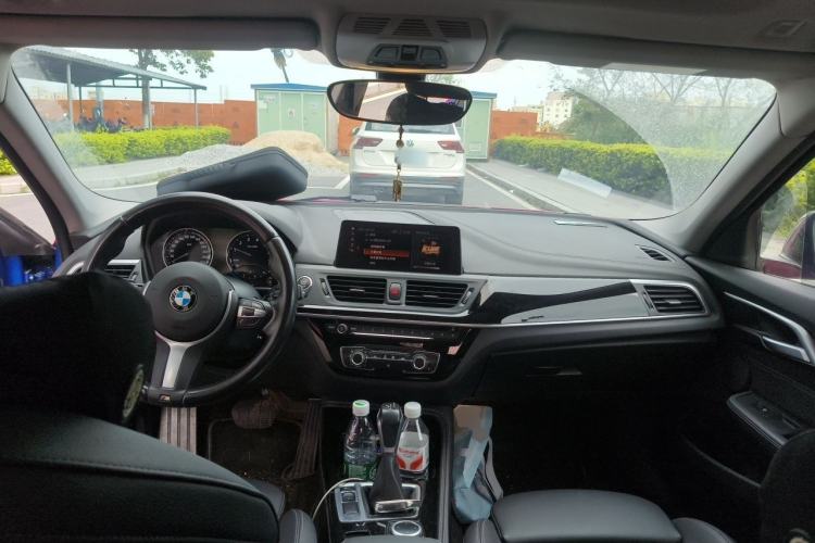 Used BMW 1 Series 2019 118i M Sport Package Center Console