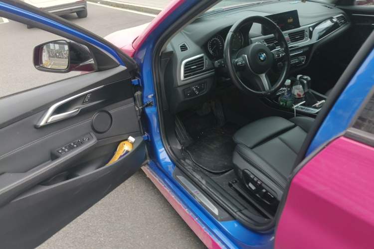 Used BMW 1 Series 2019 118i M Sport Package Driver Seat