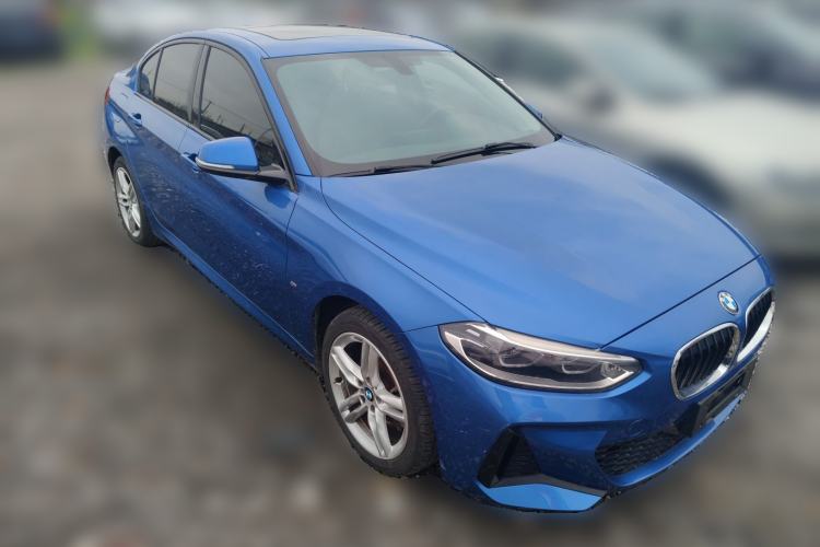 Used BMW 1 Series 2019 118i Fashion Model Front Right 45 Deg