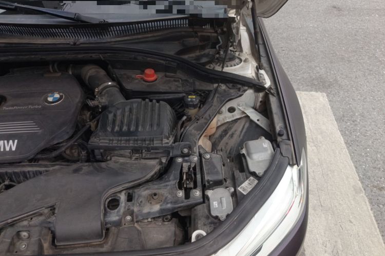 Used BMW 1 Series 2019 118i Fashion Model Engine Bay Left