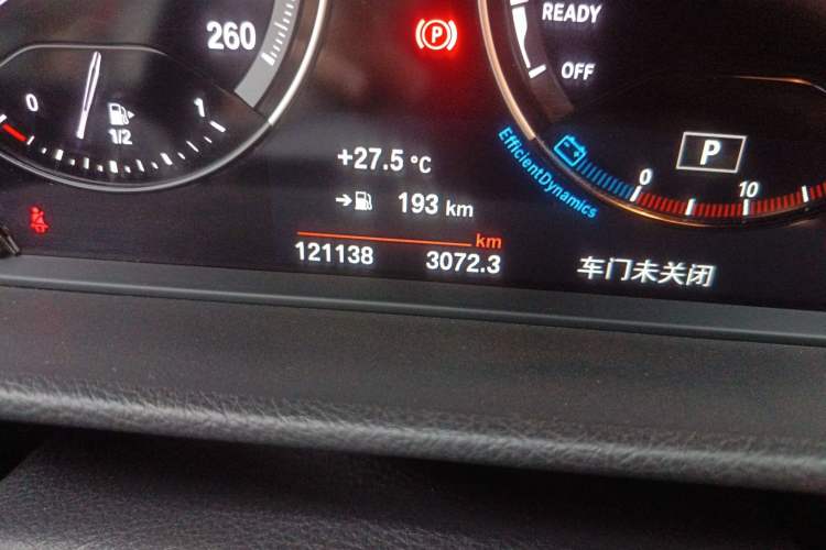 Used BMW 1 Series 2019 118i Fashion Model Odometer Close Up