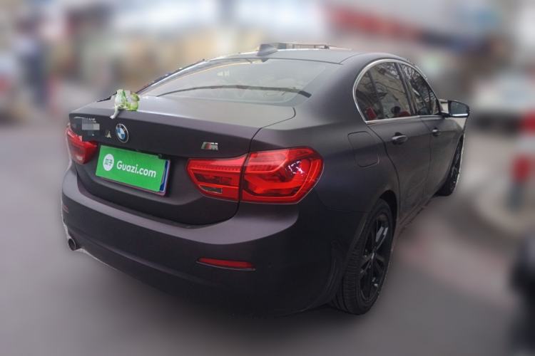 Used BMW 1 Series 2019 118i Fashion Model Rear Right 45 Deg