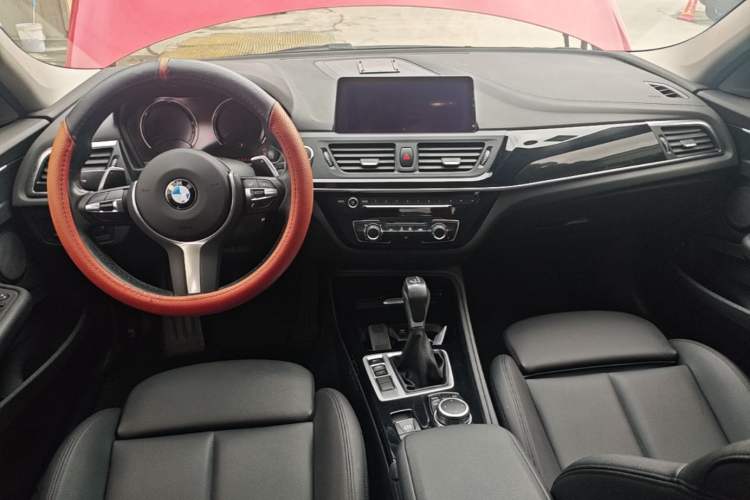 Used BMW 1 Series 2019 120i Leading Model M Sport Package Center Console