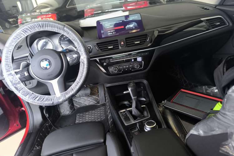 Used BMW 1 Series 2019 120i Leading Model M Sport Package Center Console