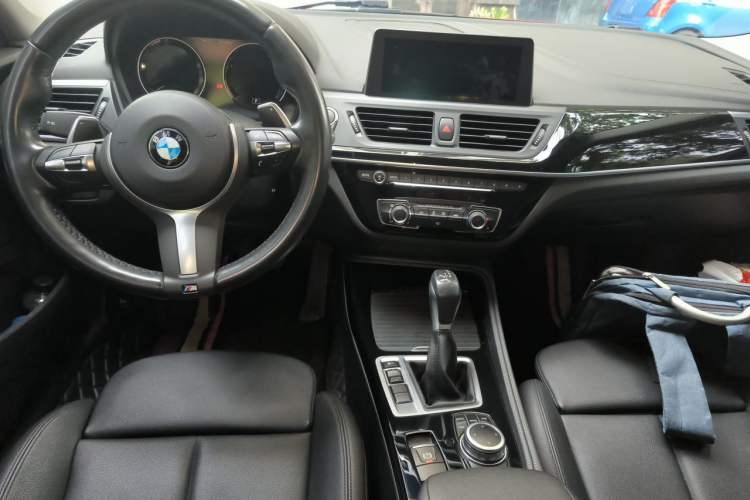 Used BMW 1 Series 2019 120i Leading Model M Sport Package Center Console