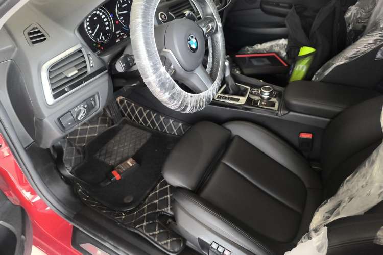 Used BMW 1 Series 2019 120i Leading Model M Sport Package Driver Seat