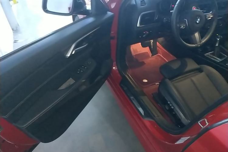 Used BMW 1 Series 2019 118i M Sport Package Driver Seat