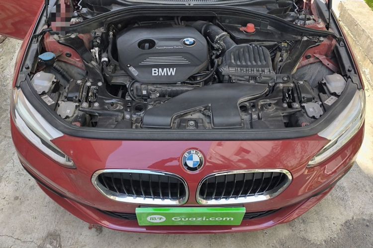 Used BMW 1 Series 2019 118i Fashion Model Engine Bay