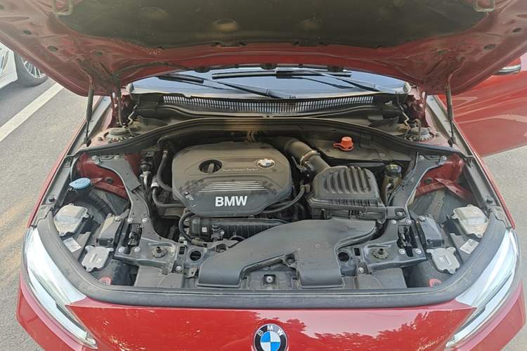 Used BMW 1 Series 2019 118i M Sport Package Engine Bay
