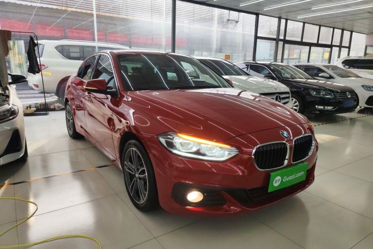 Used BMW 1 Series 2019 118i Fashion Model Exterior 2