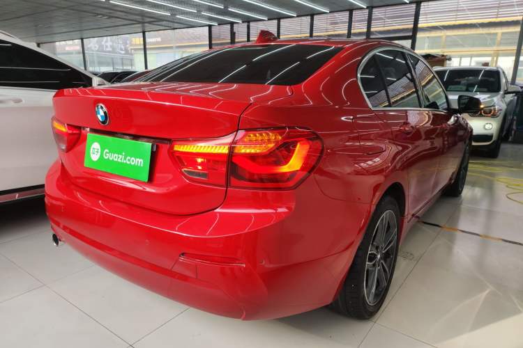 Used BMW 1 Series 2019 118i Fashion Model Exterior 5