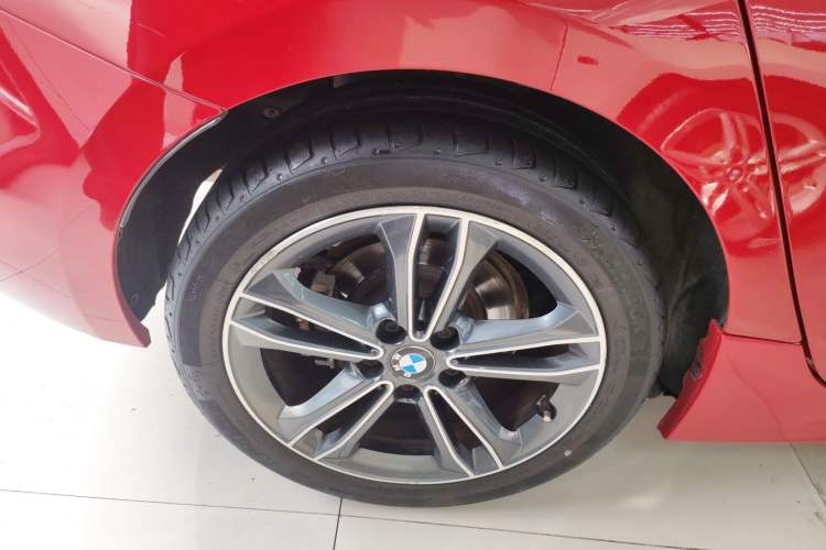 Used BMW 1 Series 2019 118i Fashion Model Exterior 8