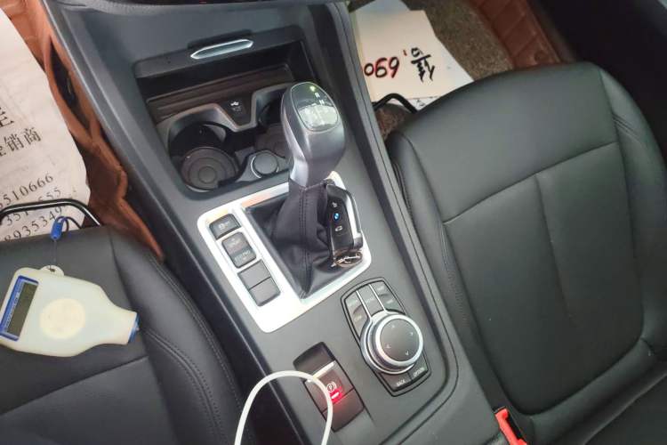 Used BMW 1 Series 2019 118i Fashion Model Gear Lever