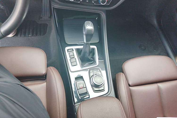 Used BMW 1 Series 2019 118i M Sport Package Gear Lever