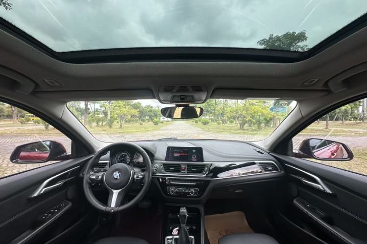 Used BMW 1 Series 2019 118i M Sport Package Interior 2