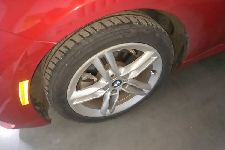 Used BMW 1 Series 2019 118i M Sport Package Left Front Wheel Hub