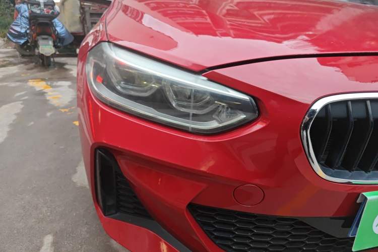 Used BMW 1 Series 2019 118i M Sport Package Right Front Headlight
