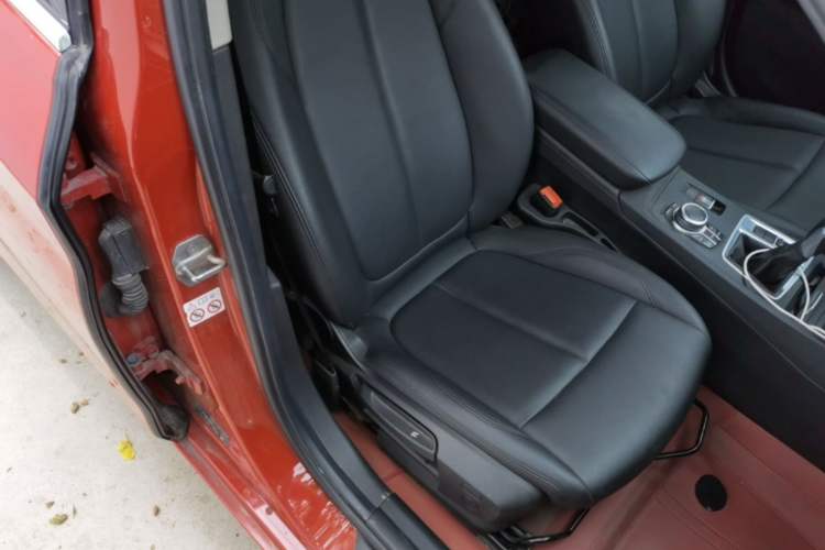 Used BMW 1 Series 2019 118i Fashion Model Right Front Seat