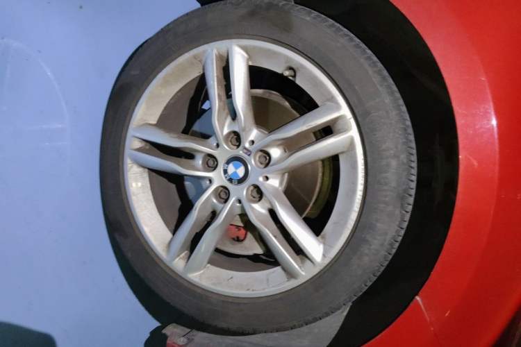 Used BMW 1 Series 2019 118i M Sport Package Right Front Wheel Hub