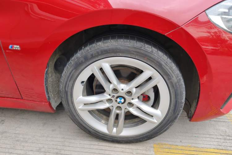 Used BMW 1 Series 2019 118i M Sport Package Right Front Wheel Hub