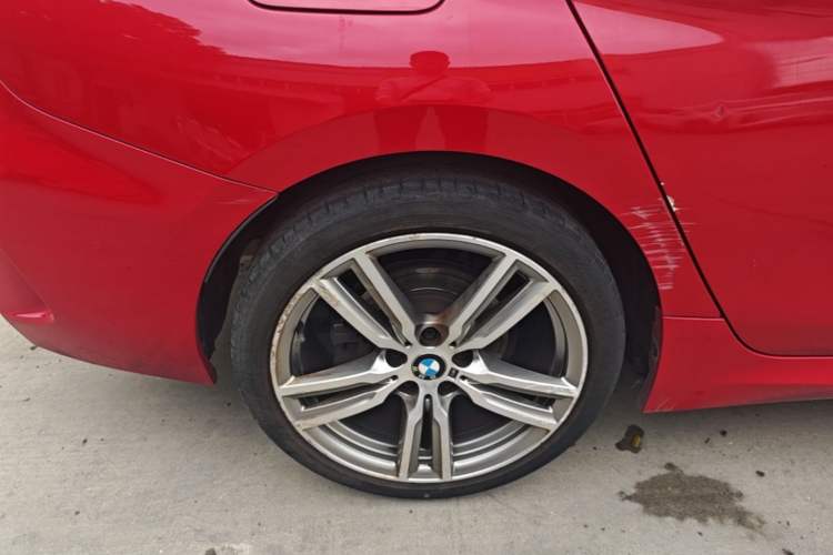 Used BMW 1 Series 2019 120i Leading Model M Sport Package Right Rear Wheel Hub