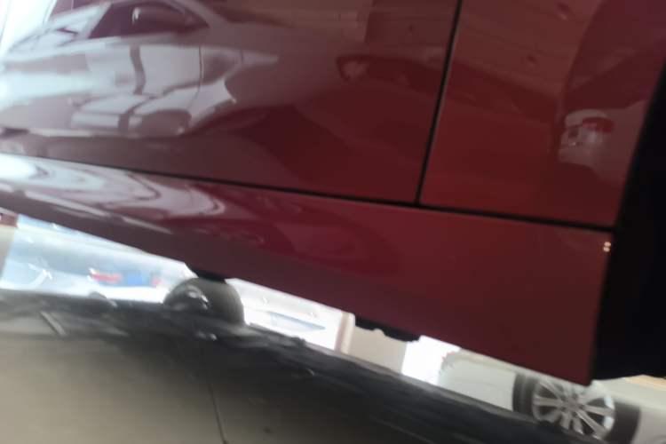 Used BMW 1 Series 2019 120i Leading Model M Sport Package Right Side Sill