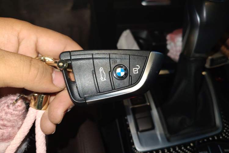 Used BMW 1 Series 2019 120i Leading Model M Sport Package Vehicle Key